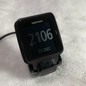 Tomtom runner GPS watch 8RS00